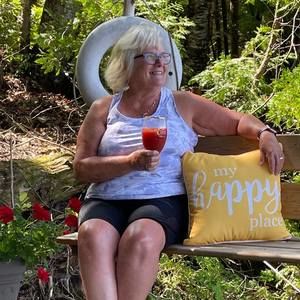 Meet your Posher, Anne